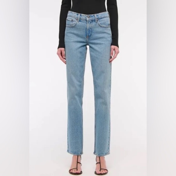 Abercrombie & Fitch Mid Rise Straight Vintage Wash Denim Jeans 28 - Picture 2 of 6